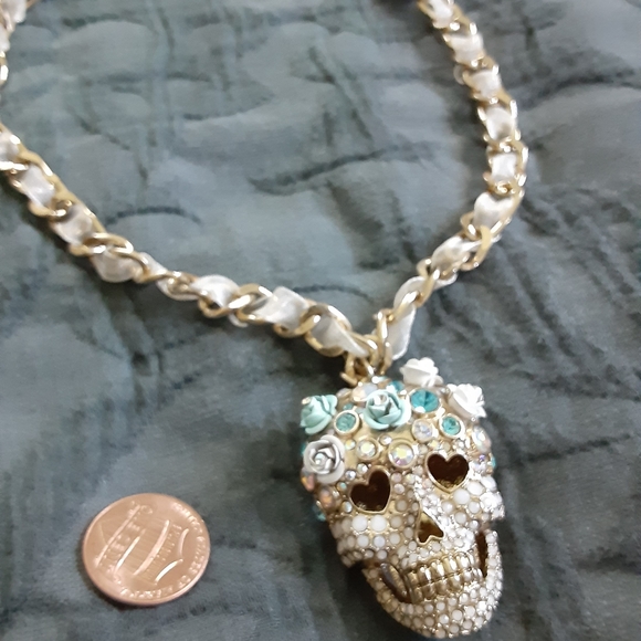 Betsey Johnson Rhinestone Sugar Skull Necklace - Picture 3 of 7